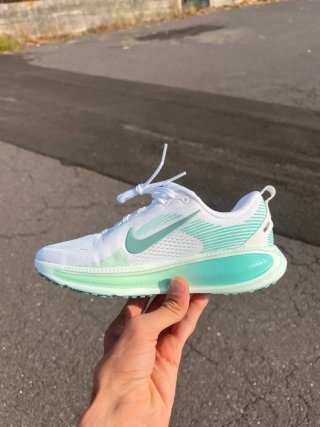 Nike Vomero 18
