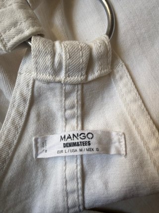 Mono blanco vaquero
