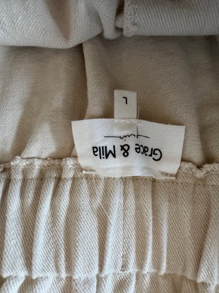 Falda beige talla L sin estrenar
