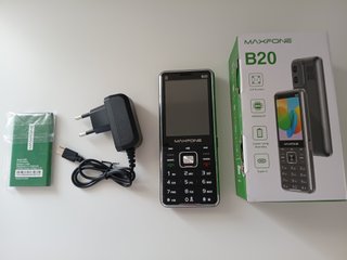 TELÉFONO MAXFONE B20. (TRES SIM). Tfno: 601444725.