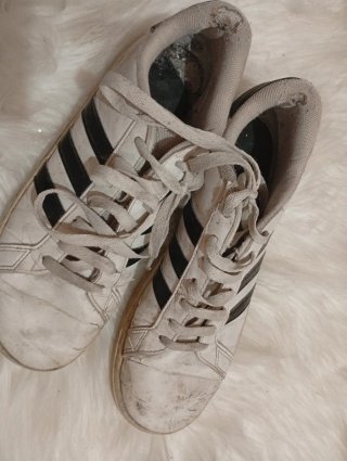 Zapatos Adidas Blancos y Negros