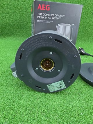 Hervidor AEG K3-1-3ST Acero Inox 2200W