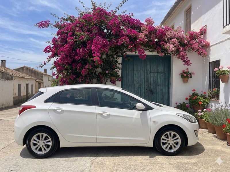 Se vende Hyundai i30 . Diésel . - foto 1