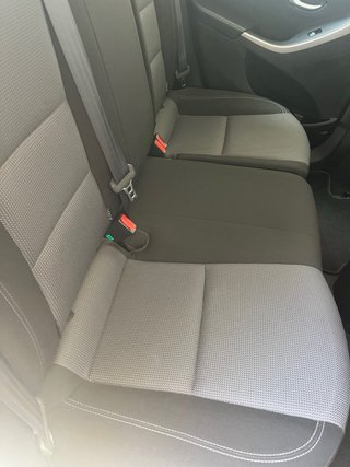 Se vende Hyundai i30 . Diésel .
