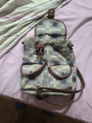 Mochila de tela con estampado