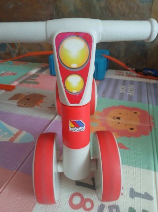 Correpasillos Molto Baby Rojo