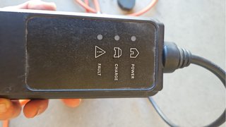 Cargador portátil coche eléctrico