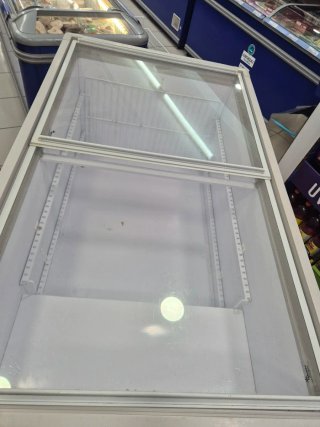 Congelador expositor 1.5m