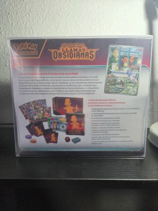 Caja Entrenador Élite Llamas Obsidianas Pokémon