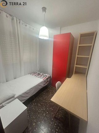 Piso en alquiler en Peñamefecit - Avda Barcelona en Jaén