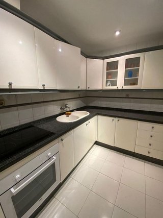 Piso en alquiler en Camino de Ronda - Rosaleda en Granada