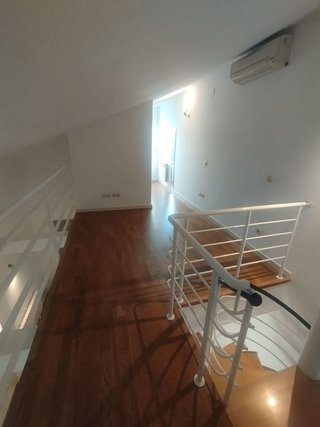 Ático en alquiler en Universidad - Malasaña en Madrid