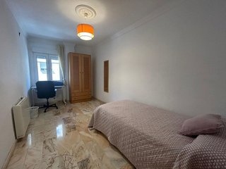 Piso en alquiler en Pajaritos - Plaza de Toros en Granada
