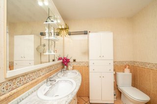 Casa adosada en venta en San Agustín en Alicante
