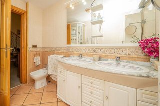 Casa adosada en venta en San Agustín en Alicante
