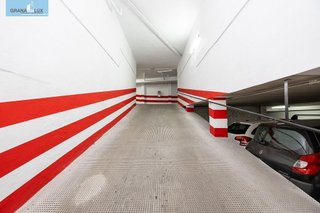 Garaje en venta en Centro - Sagrario en Granada