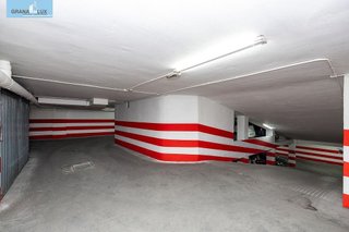 Garaje en venta en Centro - Sagrario en Granada