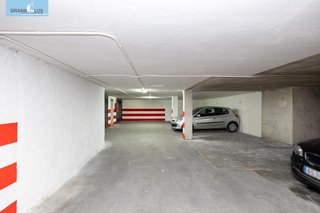 Garaje en venta en Centro - Sagrario en Granada