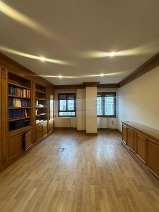 Piso en venta en Centro Ciudad en León