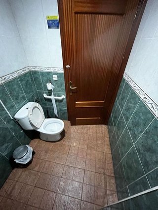 Local comercial en venta en Viñuela - Rescatado en Córdoba
