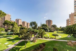 Piso en venta en Playamar en Torremolinos