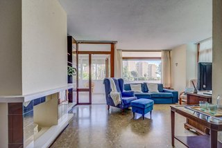 Piso en venta en Playamar en Torremolinos