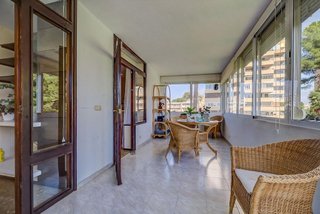 Piso en venta en Playamar en Torremolinos