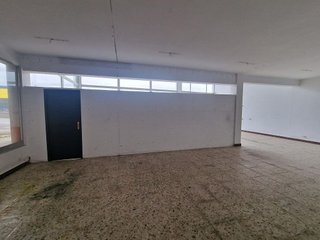 Nave industrial en venta en Outeiro de Rei