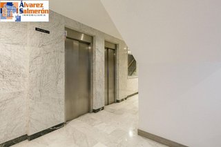 Piso en venta en Pajaritos - Plaza de Toros en Granada