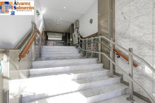 Piso en venta en Pajaritos - Plaza de Toros en Granada