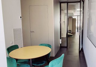 Oficina en alquiler en Les Corts en Barcelona
