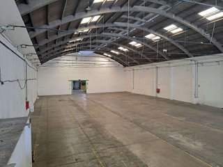Nave industrial en alquiler en Centre en Hospitalet de Llobregat, L´