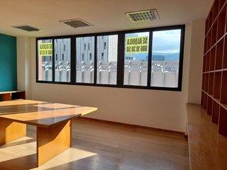 Oficina en alquiler en San Pedro de Deusto-La Ribera en Bilbao