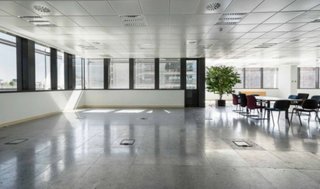 Oficina en alquiler en Valdebebas - Valdefuentes en Madrid