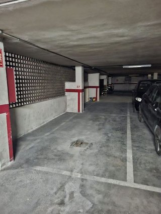 Garaje en alquiler en Ciutat Jardí en Valencia