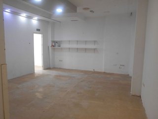 Local comercial en alquiler en Catarroja