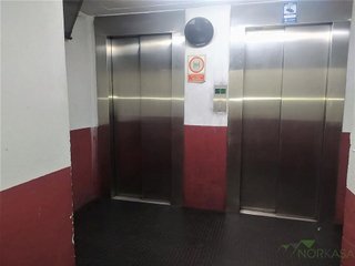 Garaje en alquiler en Zona Teatro Campoamor en Oviedo