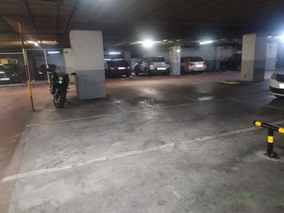 Garaje en alquiler en Zona Teatro Campoamor en Oviedo