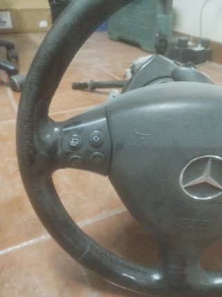 Columna Dirección Mercedes