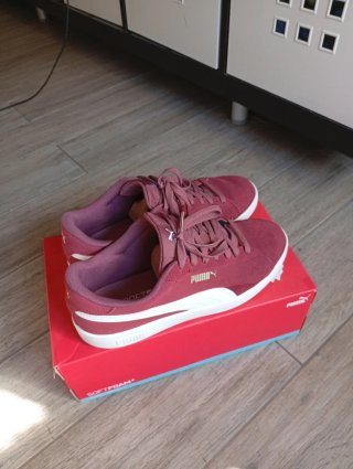 Zapatillas Puma Granates Talla 41
