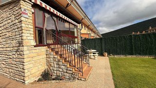 Casa adosada en venta en Berrioplano - Berriosuso en Berrioplano