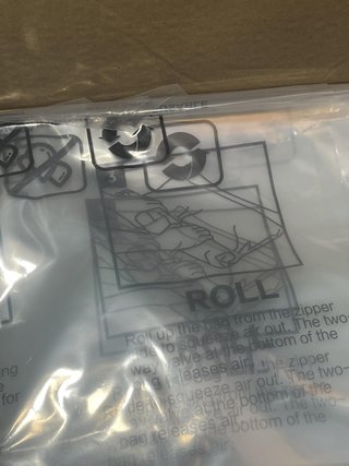 Bolsas de almacenamiento de ropa Amazon Basics