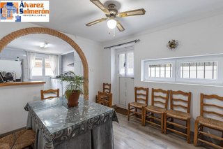 Casa adosada en venta en Ogíjares