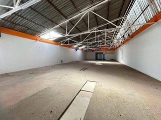 Nave industrial en venta en Crevillent