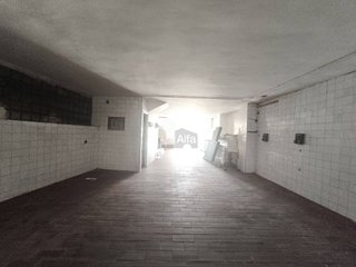 Local comercial en venta en Numancia - San Fernando en Santander