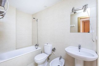 Piso en venta en Zona Ayuntamiento en Alhendín