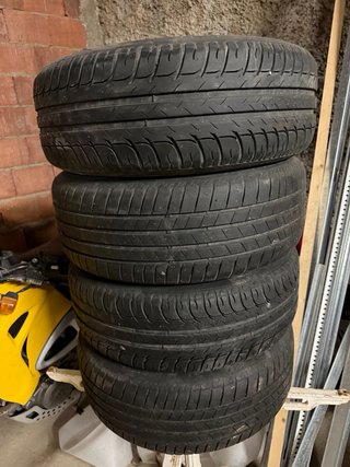 Llantas Volkswagen Golf + neumaticos