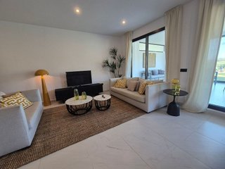 Piso en alquiler en Zona Norte en Estepona