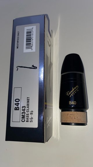 Boquilla Clarinete Bajo Vandoren B40 CM343