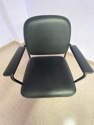 Silla Negra con Brazo